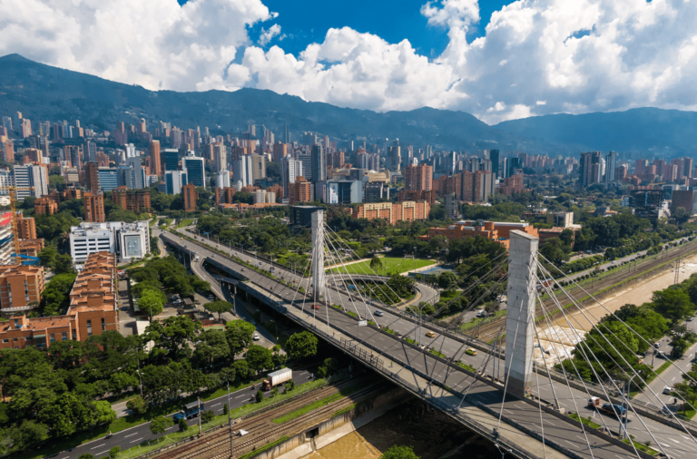 6 Myths About Nearshoring to Latin America blog